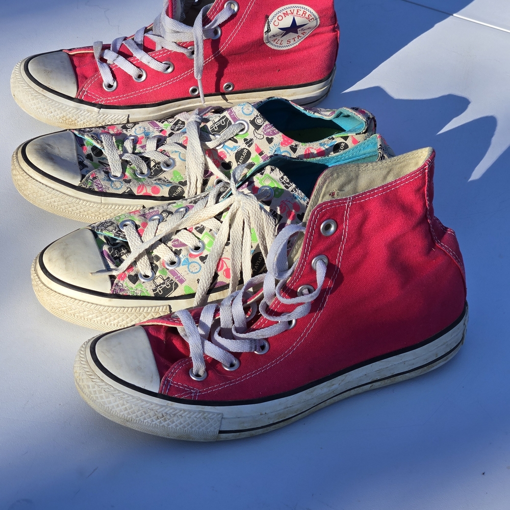 Converse Chuck Taylor All Star Unisex 2 Pair Lot Sneakers Red Multicolor US 9
